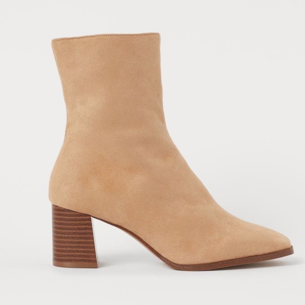 H&M Suede Booties Size: 8.5/40